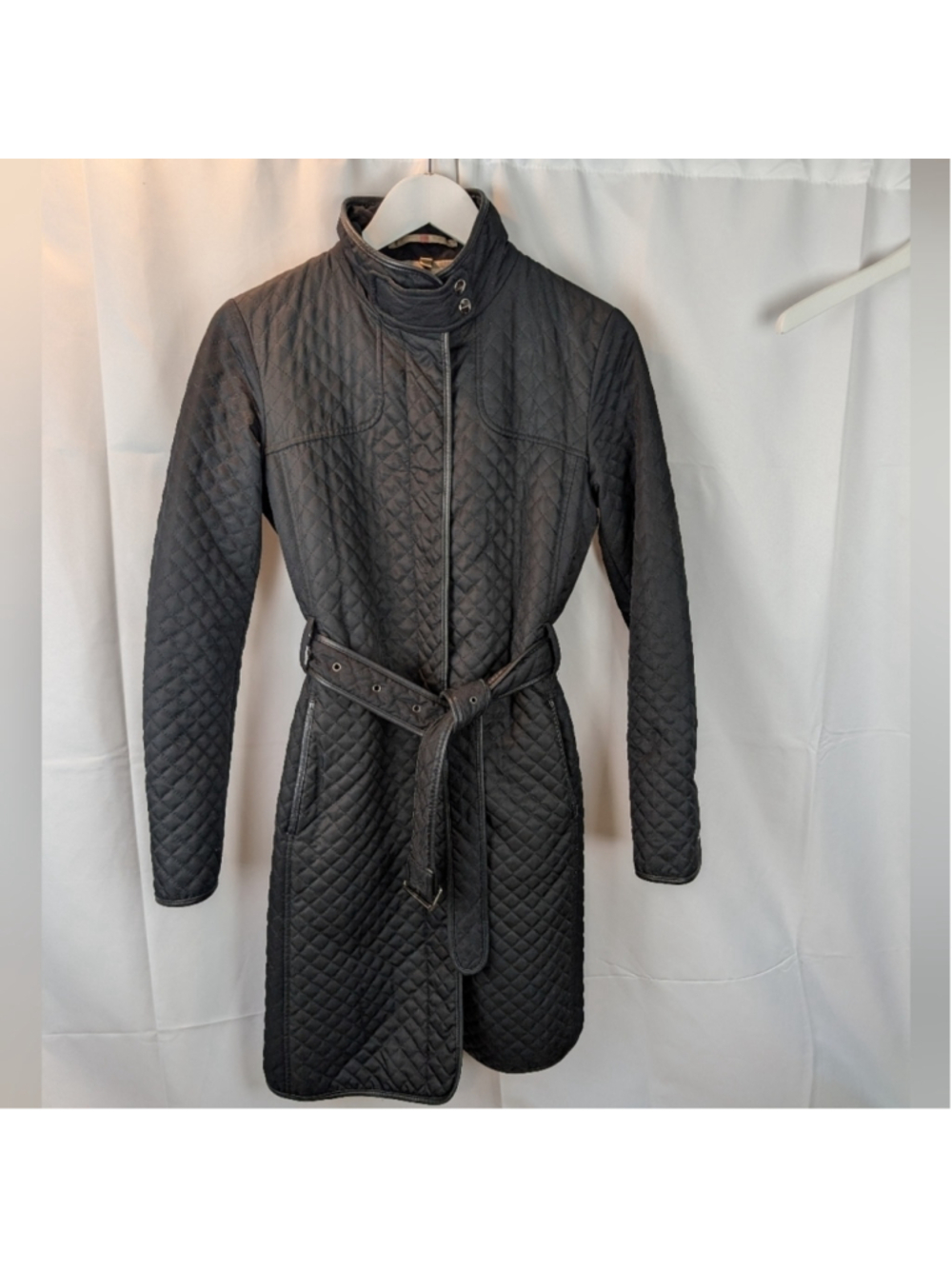 Burberry Quilted Black Belted Women's Coat size S in VGUC - Picture 1 of 16
